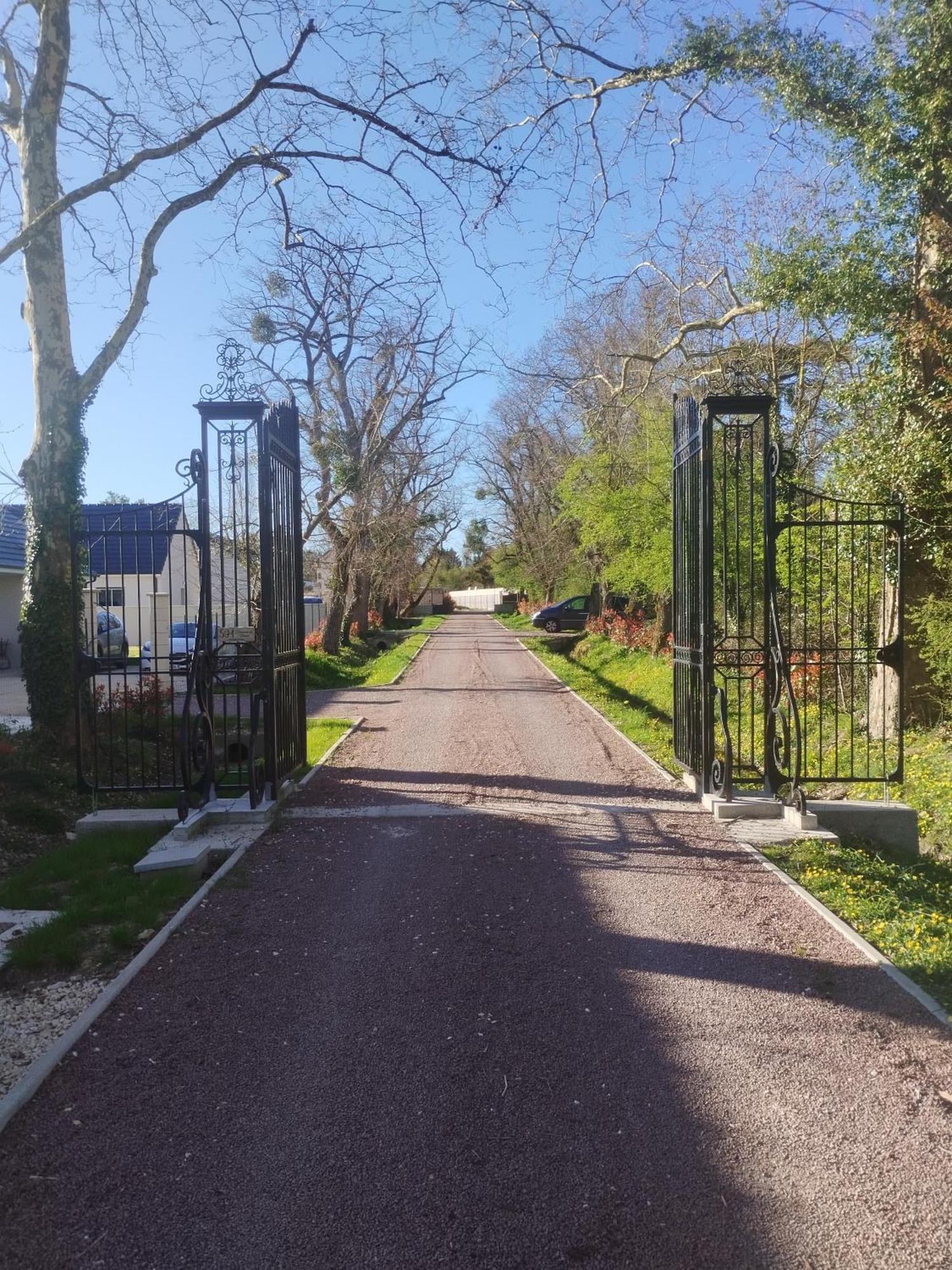 Domaine De Veauce Proche De Bourges Saint-Doulchard Exteriér fotografie